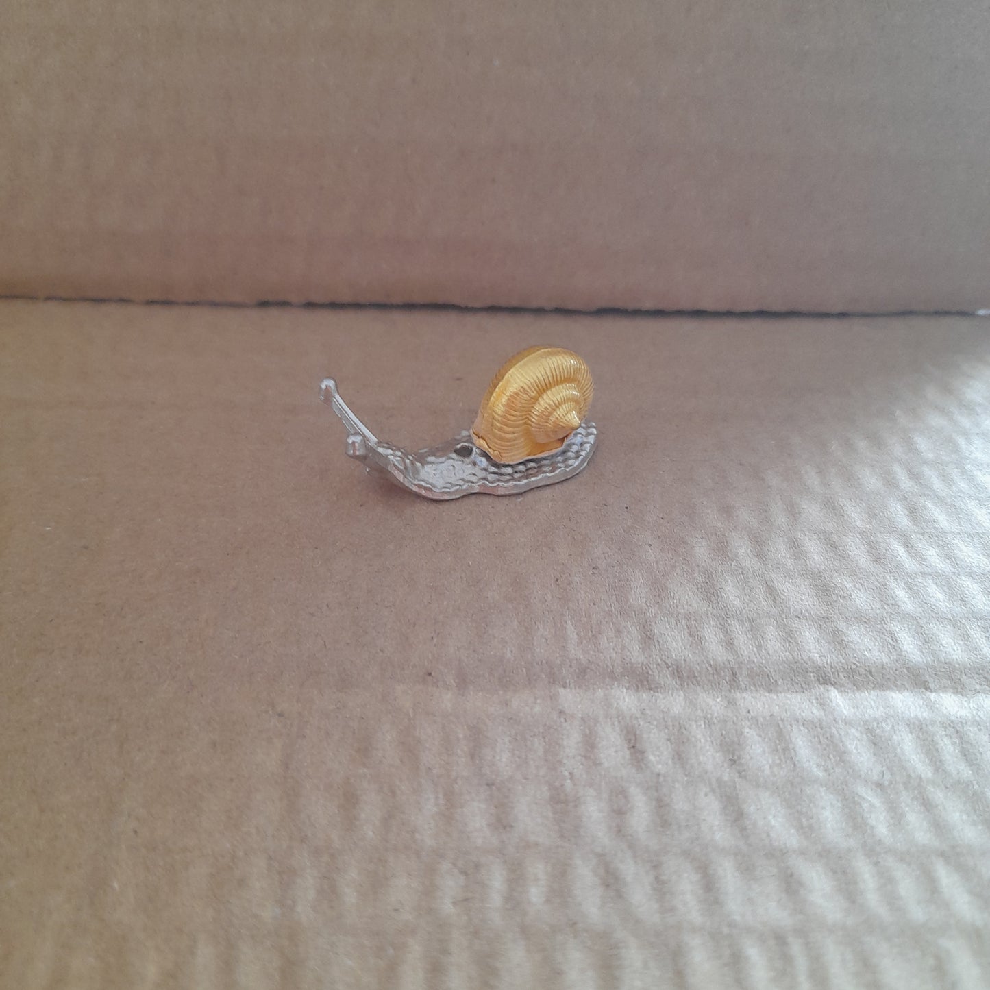 Miniture snail incense holder