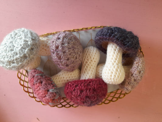 Crochet mushrooms