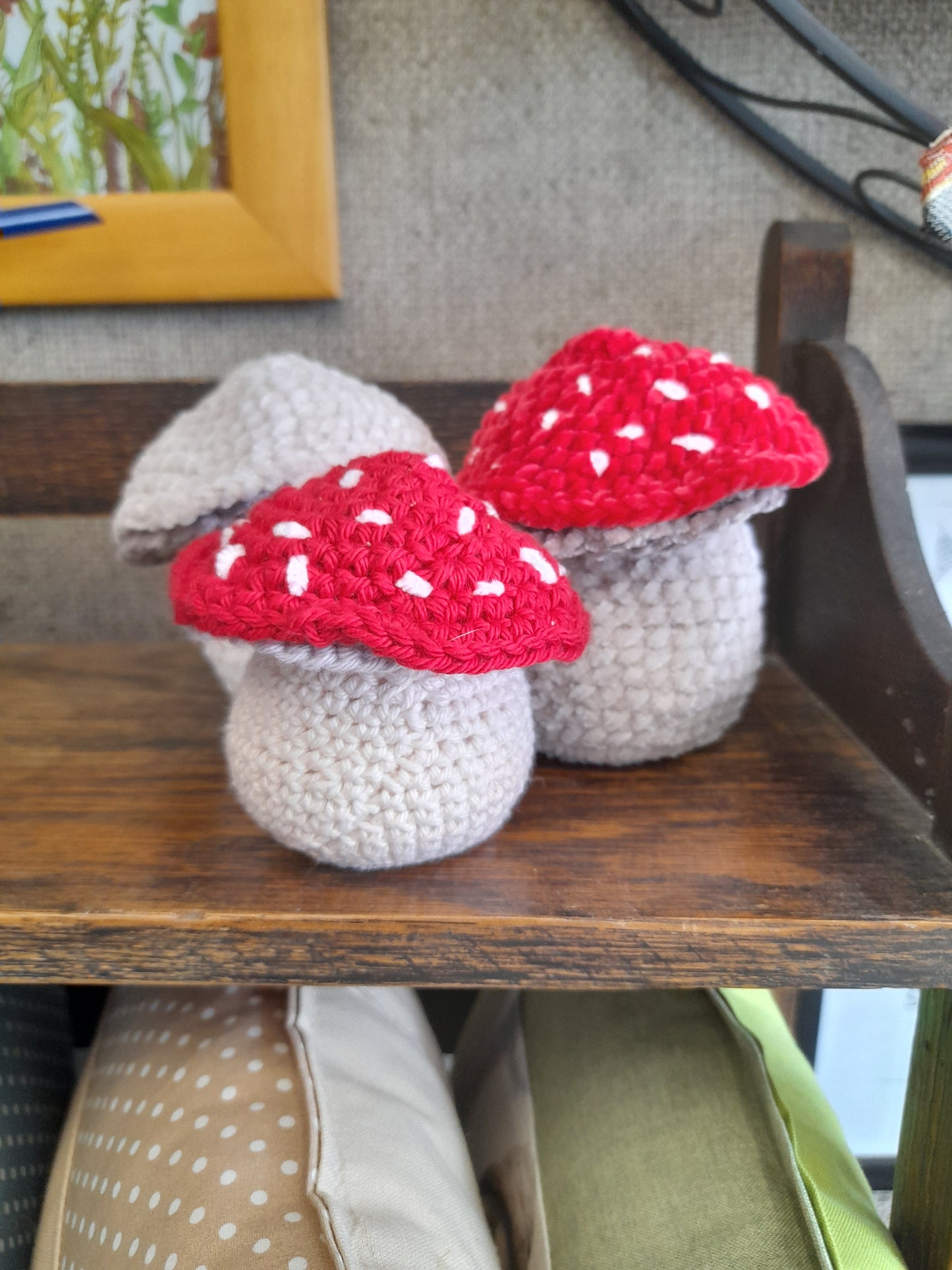 Crochet mushrooms